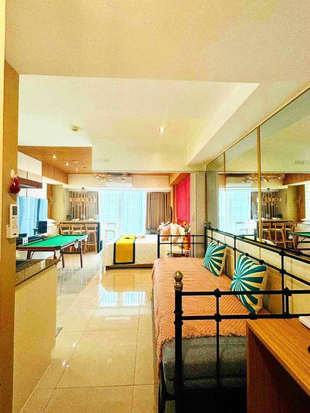 Holiday Escape Philippines Manila Eksteriør bilde